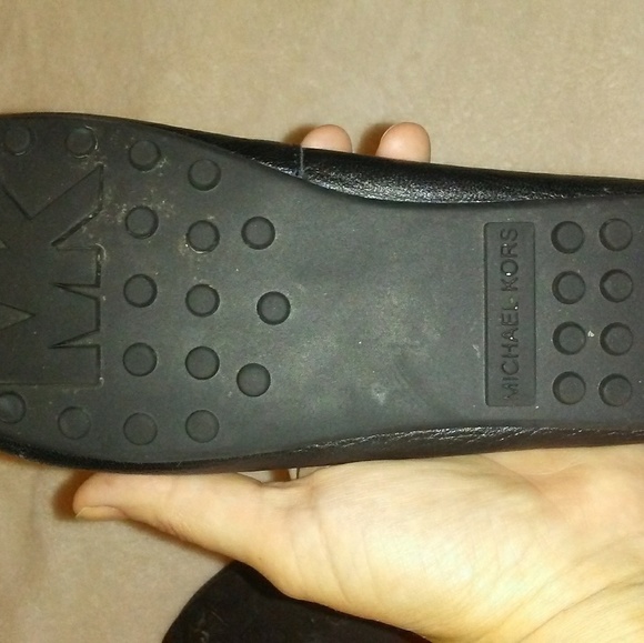 Michael Kors slides/flats - Picture 3 of 6